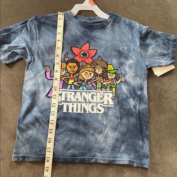 Netflix Stranger Things Kids Unisex Blue Tie-Dye T-Shirt Size M 8 NEW - Picture 6 of 6